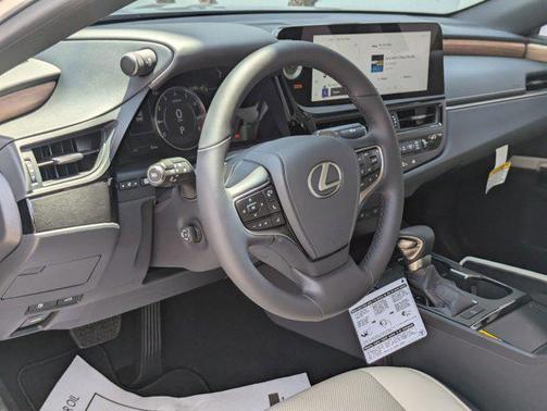2025 Lexus ES 350 Base