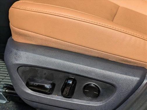 2025 Lexus NX 250 Premium