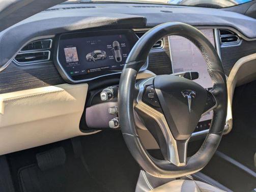 2016 Tesla Model S 90D