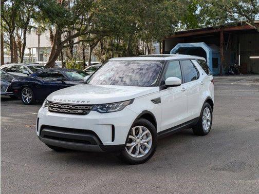 2020 Land Rover Discovery SE