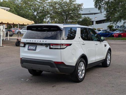 2020 Land Rover Discovery SE