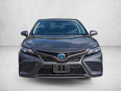 2024 Toyota Camry Hybrid SE