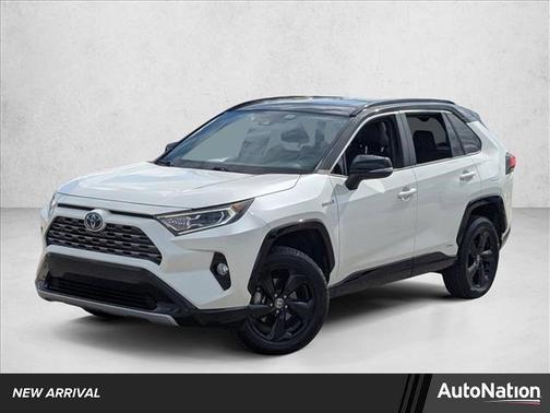 2021 Toyota RAV4 Hybrid SE