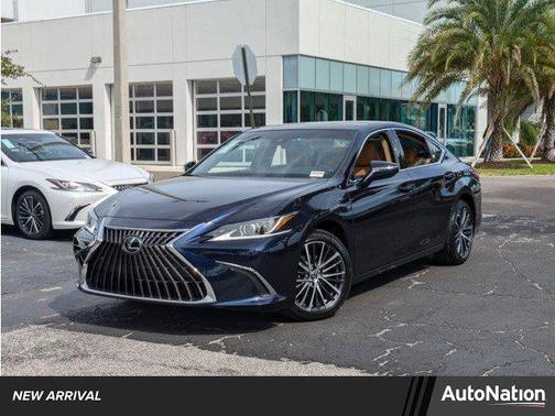 2025 Lexus ES 350 Base
