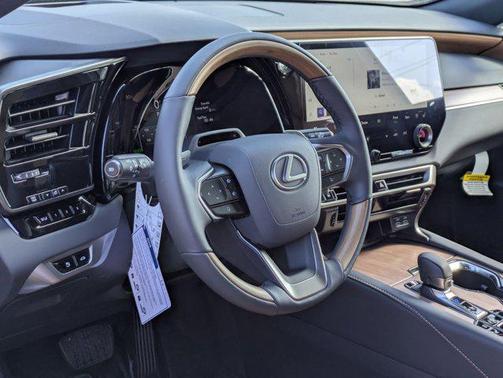 Caviar 2026 Lexus RX 350h Premium+