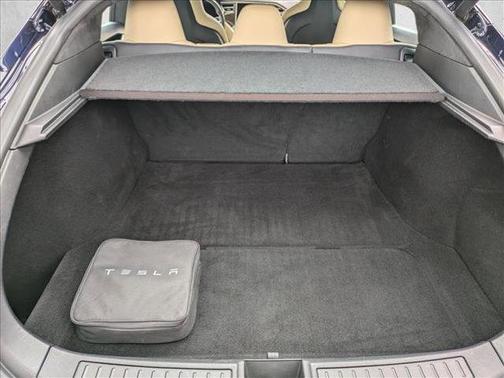 2015 Tesla Model S 85D