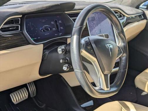 2015 Tesla Model S 85D