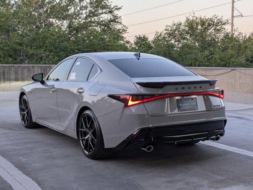 Wind 2026 Lexus IS 350 Base