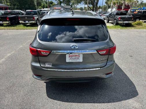 2017 INFINITI QX60 Base