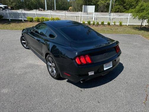 2015 Ford Mustang V6