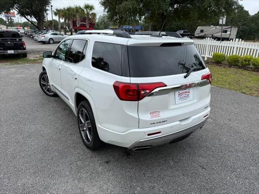 2017 GMC Acadia Denali