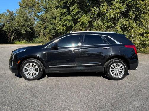 2017 Cadillac XT5 Base