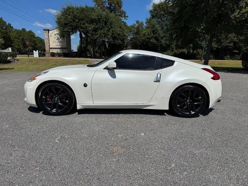 2016 Nissan 370Z Base