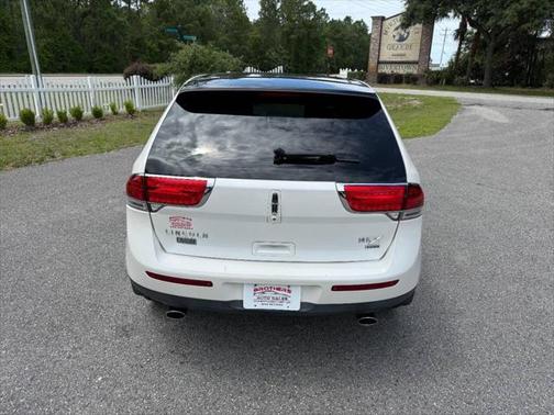 2015 Lincoln MKX Base