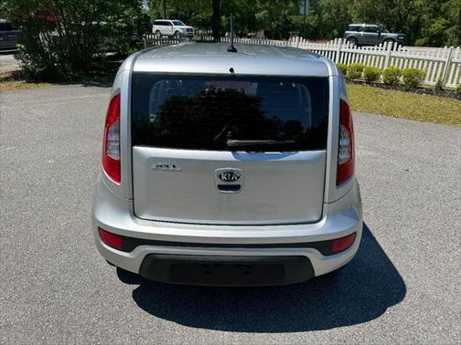 2013 Kia Soul Base