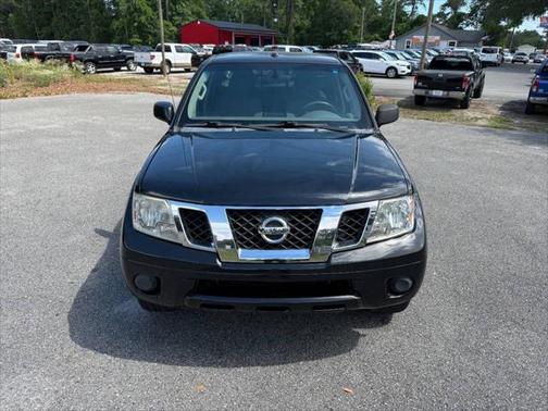 2017 Nissan Frontier SV
