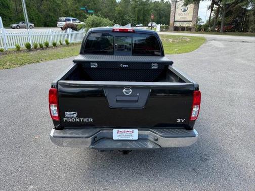 2017 Nissan Frontier SV