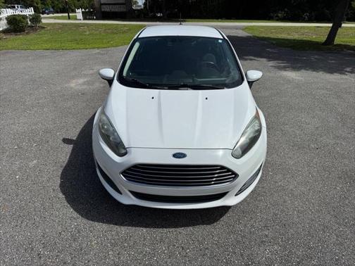 2015 Ford Fiesta SE