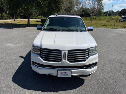 2017 Lincoln Navigator Select