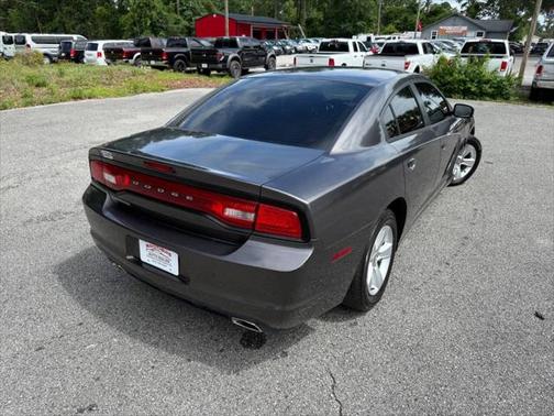 2013 Dodge Charger SE