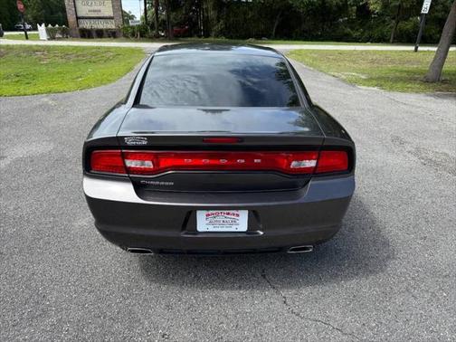 2013 Dodge Charger SE