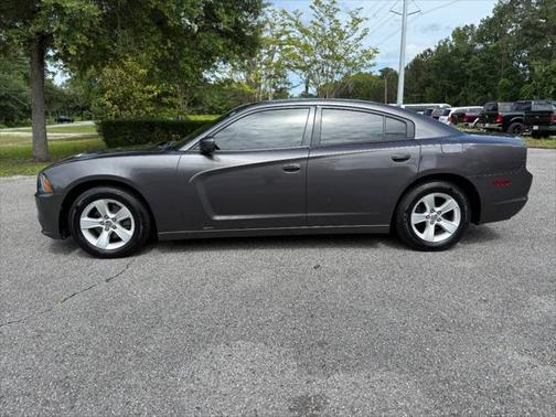 2013 Dodge Charger SE