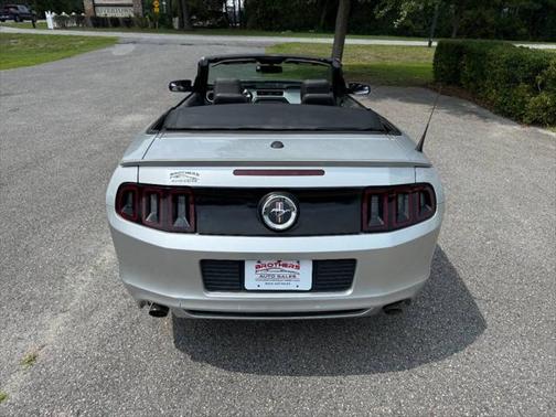 2014 Ford Mustang V6 Premium