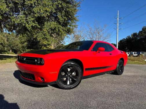 2020 Dodge Challenger SXT