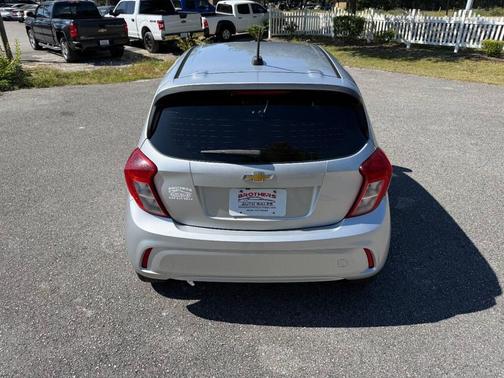 2017 Chevrolet Spark 1LT