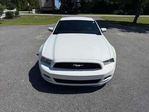 2013 Ford Mustang V6 Premium