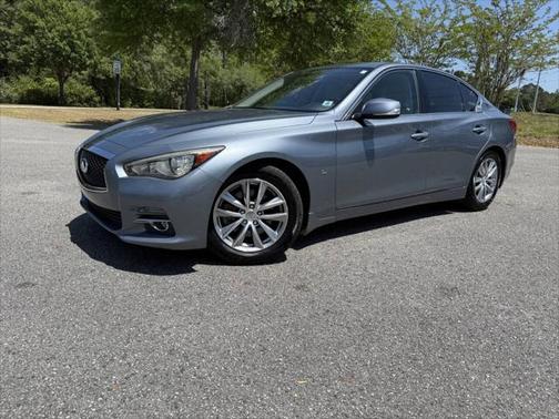 2015 INFINITI Q50 Premium