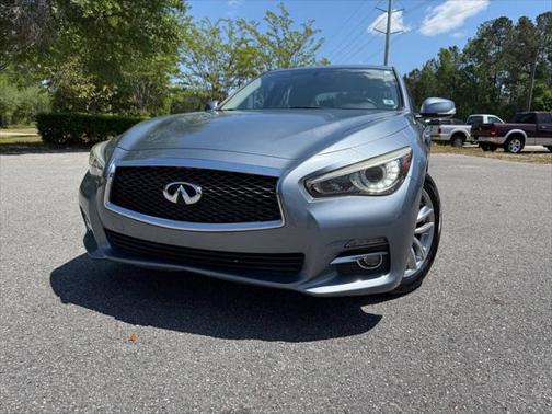2015 INFINITI Q50 Premium