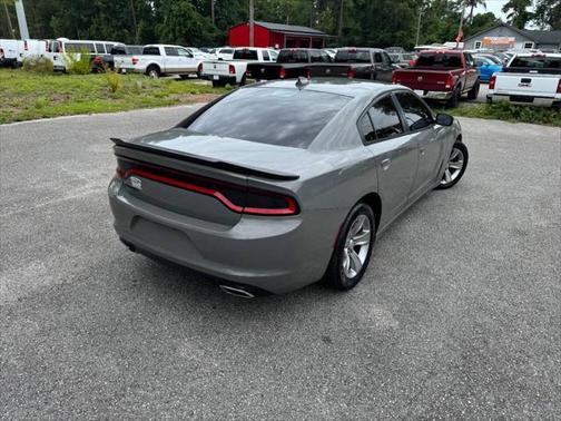 2017 Dodge Charger SXT