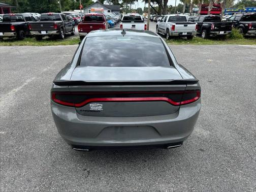 2017 Dodge Charger SXT
