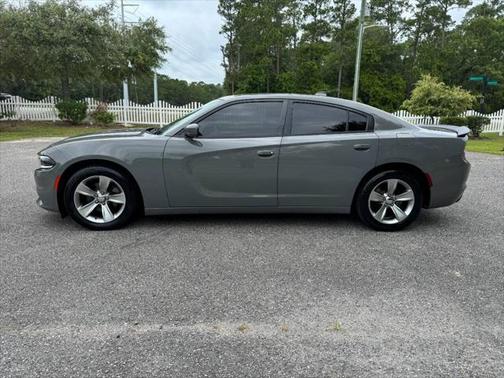 2017 Dodge Charger SXT
