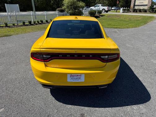 2017 Dodge Charger SXT