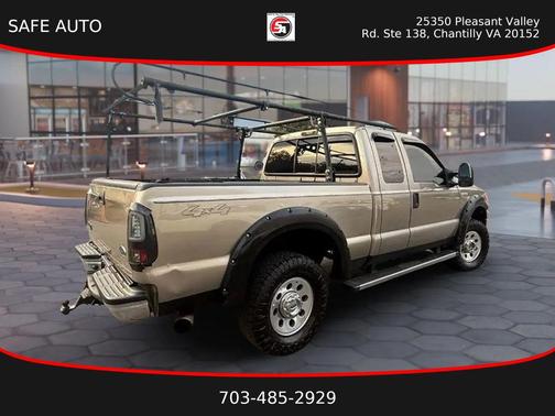 Gray 2006 Ford F-250 XLT