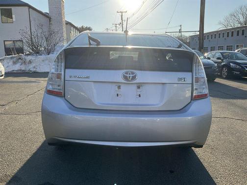 2010 Toyota Prius One