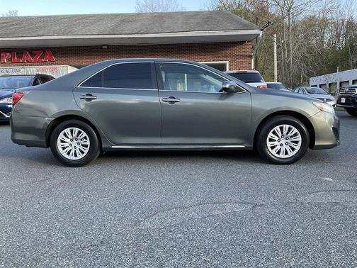 Cypress Pearl 2014 Toyota Camry LE
