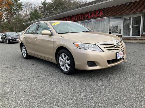 2011 Toyota Camry LE