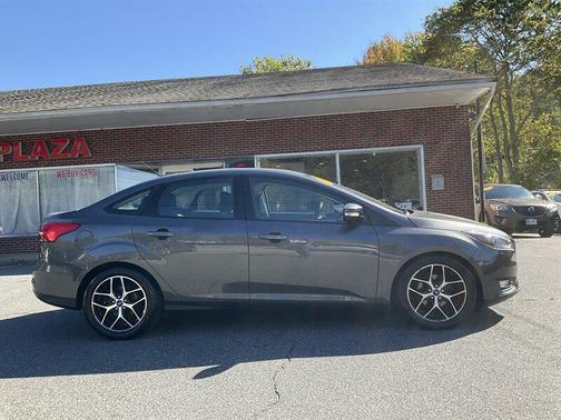 2017 Ford Focus SEL