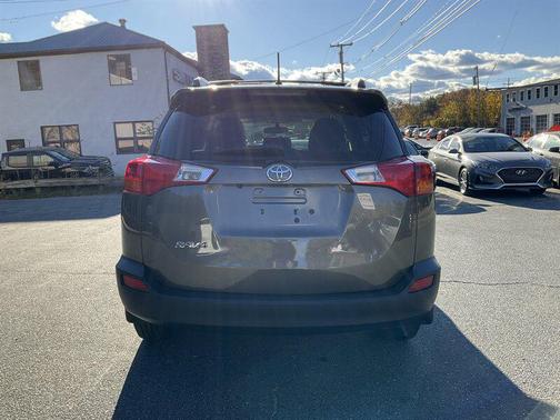2013 Toyota RAV4 LE
