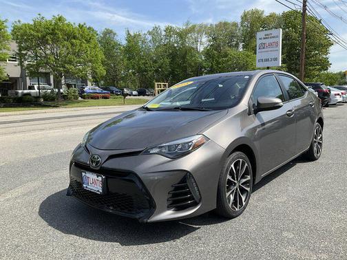Falcon Gray Metallic 2018 Toyota Corolla SE