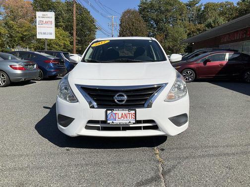 2017 Nissan Versa 1.6 SV