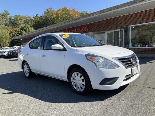 2017 Nissan Versa 1.6 SV