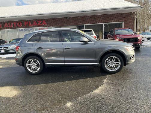 2016 Audi Q5 2.0T Premium Plus