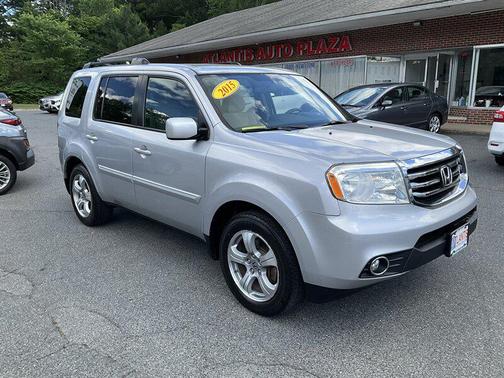 Alabaster Silver Metallic 2015 Honda Pilot EX
