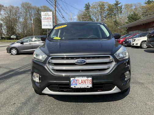 Magnetic 2017 Ford Escape SE