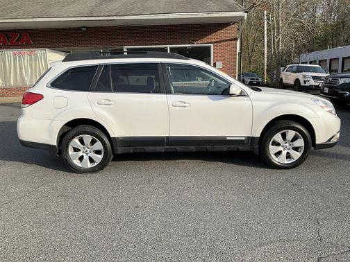 Satin White Pearl 2012 Subaru Outback 2.5i Limited
