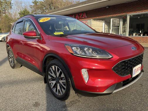 Rapid Red Metallic Tinted Clearcoat 2020 Ford Escape Titanium